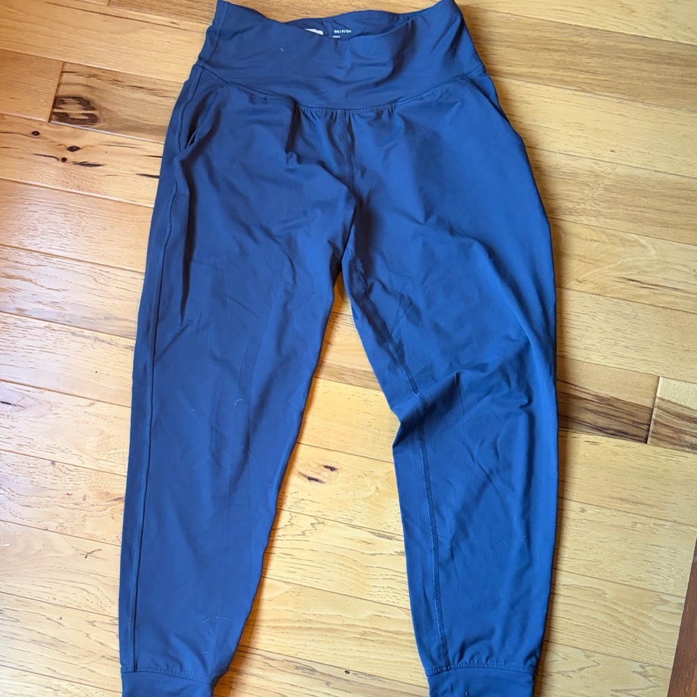 Women’s under armor Jogger Pants